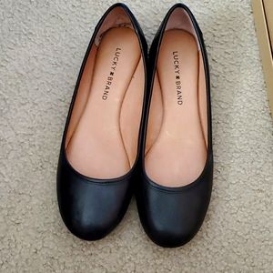 Lucky brand Eaden flats